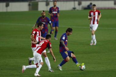 Messi 33 tuổi: Gánh nặng trên vai thiên tài