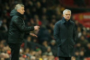 Tottenham đại chiến MU: Chiến dịch giải cứu Mourinho