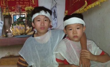 Thương cảnh cụ bà 88 tuổi vẫn gồng mình chăm con tâm thần và 2 cháu nhỏ - 3