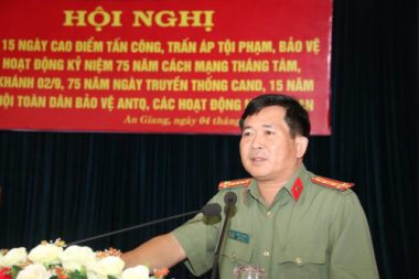 Phá nhiều vụ án, bắt giang hồ cộm cán và dấu ấn của Đại tá Đinh Văn Nơi