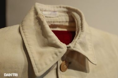 Kỷ vật ghi lời hiệu triệu hào hùng của Bác Hồ ngày Tổng khởi nghĩa - 14 Kỷ vật ghi lời hiệu triệu hào hùng của Bác Hồ ngày Tổng khởi nghĩa - 14