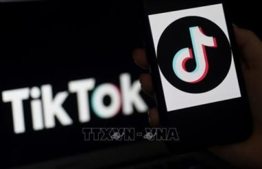 Lộ mức giá 'khủng' của TikTok trong thương vụ với Oracle và Walmart