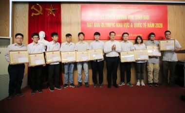 10 học sinh Chuyên Khoa học Tự nhiên đạt giải quốc tế năm 2020