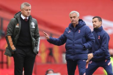 MU thảm bại: Màn trả đũa của Mourinho