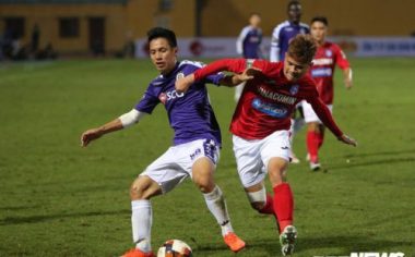 Tin sáng (8/11): Chạm trán Hà Nội FC, HLV Than Quảng Ninh báo tin vui cho Viettel  - Ảnh 1.