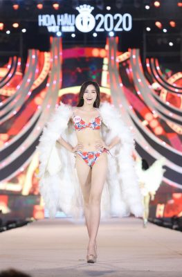 Nhan sắc Tân Hoa hậu Việt Nam 2020 Đỗ Thị Hà mặc bikini quyến rũ hút mắt nhờ chân dài 1,11m - Ảnh 6.