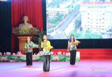 Giảng viên đại học tranh tài nghiệp vụ sư phạm