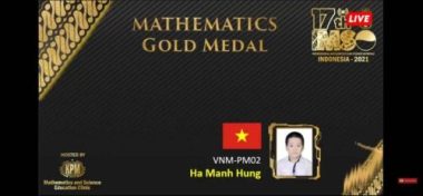 Học sinh Việt Nam giành 2 HCV Olympic Toán và Khoa học quốc tế