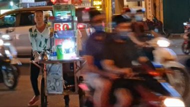 Người chuyển giới mưu sinh: Út Ly hiền lành được các chị em ủng hộ - Ảnh 2. Người chuyển giới mưu sinh: Út Ly hiền lành được các chị em ủng hộ - Ảnh 2.
