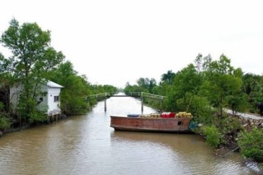 Nghề bán hàng trên ghe, nét đặc trưng vùng sông nước miền Tây