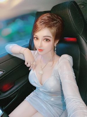 Ngỡ ngàng trước nhan sắc của hotgirl được mệnh danh là 