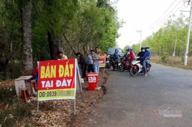 Sốt đất vùng quê Bình Phước vì quy hoạch sân bay, nông dân bỗng chốc thành 'cò' đất