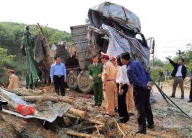 Yêu cầu điều tra nguyên nhân vụ tai nạn 7 người chết ở Thanh Hoá