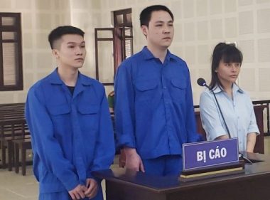 Lập nhóm chat trốn công an, cô gái cho người Trung Quốc ở 'chui' hầu tòa