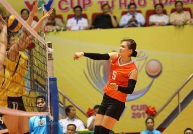 Kỷ luật HLV Kim Huệ là cách làm tùy tiện - 3