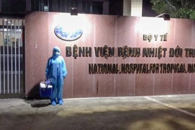 Nhiều bệnh nhân Covid-19 ở Hà Nội cần tiếp máu