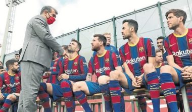 Solskjaer tuyên bố nóng chuyển nhượng MU, Barca đại phẫu