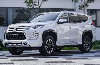 SUV cỡ D ngày càng đắt đỏ, người Việt cắn răng mua vì ham công nghệ