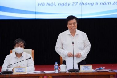 Đề thi tốt nghiệp THPT năm 2021 có thể dễ hơn đề tham khảo?