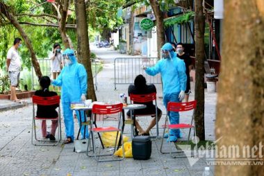 CDC Hà Nội: ‘Nhiều người ho, sốt không chủ động khai báo y tế’