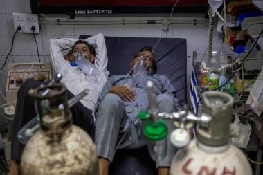 Ấn Độ nguy cơ cán mốc ca nhiễm mới, Mỹ cảnh báo về thuốc tẩy giun trị Covid-19