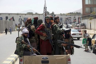 Taliban tìm kiếm hợp tác từ các quan chức chính quyền cũ Afghanistan