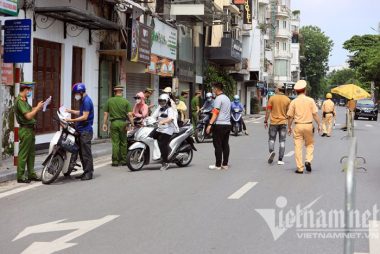 Giải pháp nào để Hà Nội “an toàn” khi dỡ bỏ giãn cách?