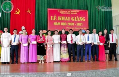 Trường học có 36 học sinh đỗ đại học từ 30 điểm trở lên