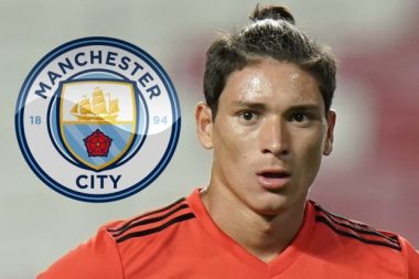 Cavani mở cửa rời MU, Man City tậu sao Benfica