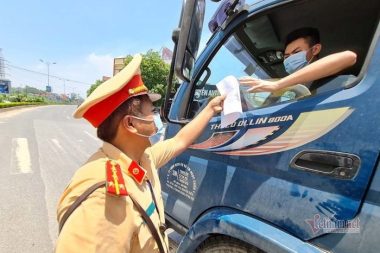 Loại giấy tờ, thủ tục để người dân về quê ‘ăn Tết’ khi ca nhiễm tăng cao