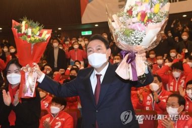 Ông Yoon Suk-yeol đắc cử Tổng thống Hàn Quốc