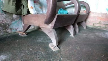 Thương bé trai gào khóc xin cứu bố nặng 28kg tai biến trong căn nhà sắp sập - 9