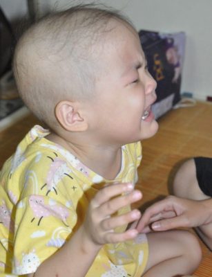 Người mẹ đau đớn cùng đường, cầu mong bạn đọc cứu con gái mắc bệnh ung thư - 2