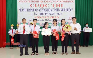 Vòng sơ khảo “Hành trình di sản văn hóa tỉnh Bình Phước” lần thứ IV: Trường TH&THCS Minh Đức đoạt giải nhất