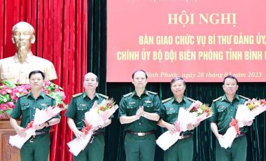 Điều động, bổ nhiệm nhân sự Quân đội - Ảnh 2. Điều động, bổ nhiệm nhân sự Quân đội - Ảnh 2.