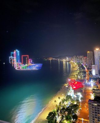 Hình ảnh trình diễn drone light trên biển Nha Trang tại Festival Biển Nha Trang - Khánh Hòa 2023 - Ảnh: THỤC NGHI