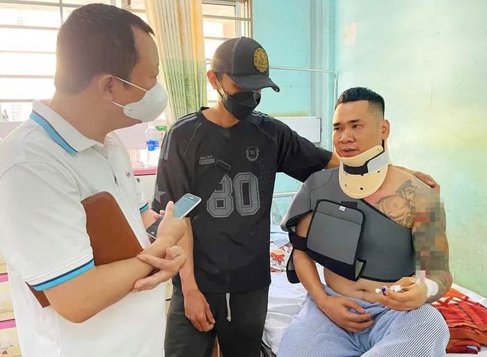 Hiện tại, sức khoẻ anh Duy đã dần ổn định hơn. Ảnh: Tiền Phong